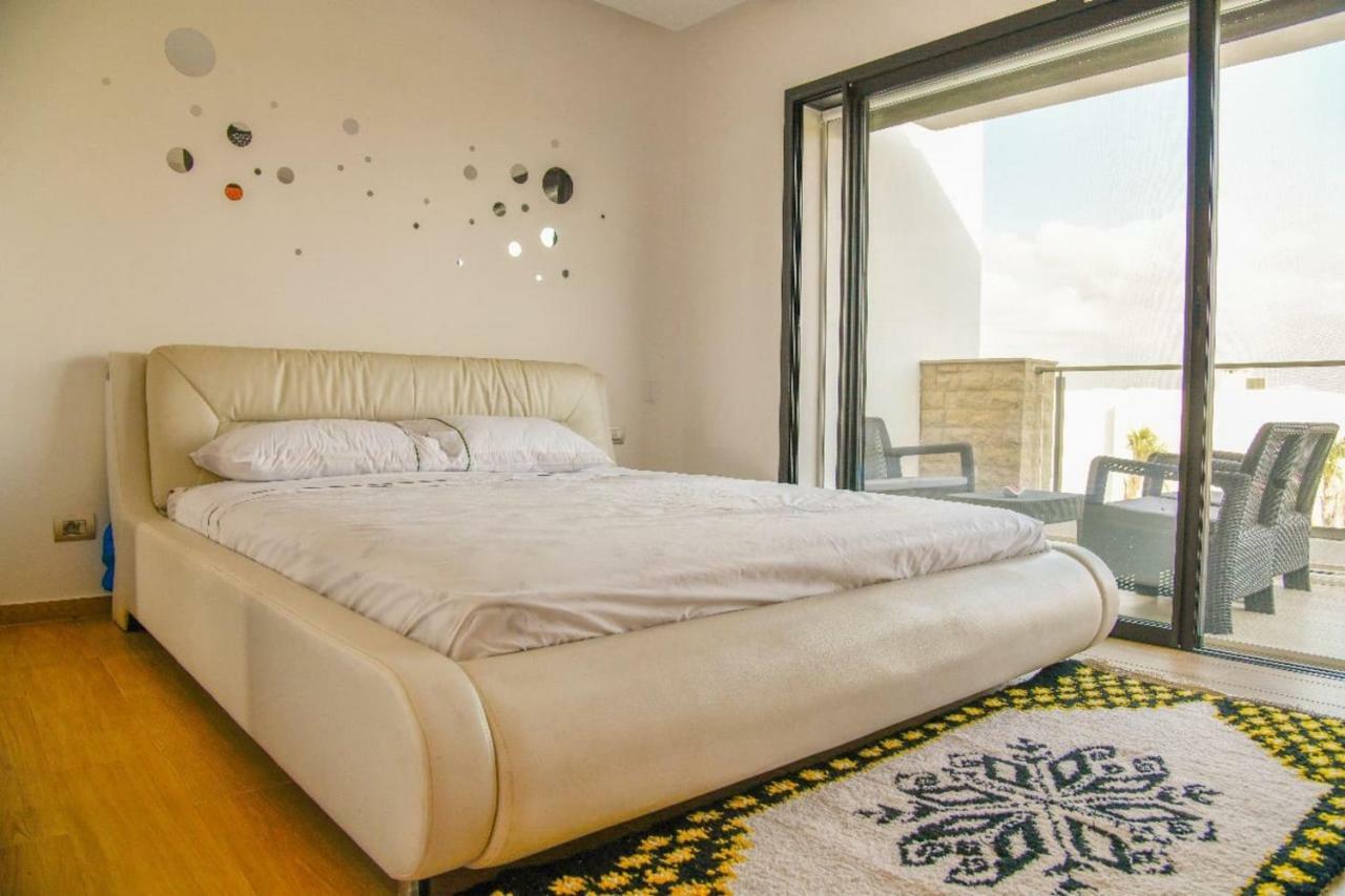 Superbe Villa Avec Piscine Plages Des Nations ラバト エクステリア 写真