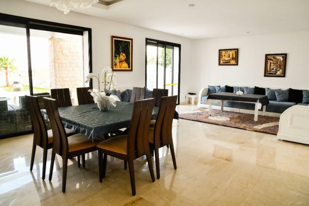 Superbe Villa Avec Piscine Plages Des Nations ラバト エクステリア 写真