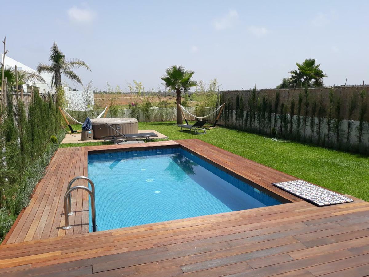 Superbe Villa Avec Piscine Plages Des Nations ラバト エクステリア 写真